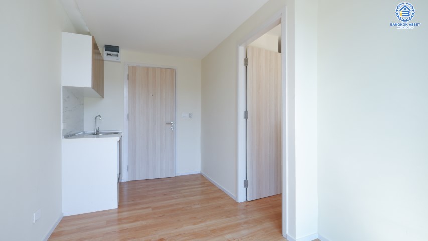 *****คอนโดมิเนียมมือสองย่านกรุงเทพฯ โครงการโมเดิร์นคอนโด บางพลัด-จรัญฯ 79 เนื้อที่ 20.19 ตร.ม. ฟังก์ชัน 1 ห้องนอน 1 ห้องน้ำ สภาพเยี่ยม บนทำเลเข้าเมืองง่าย เพียง 600 ม. ก็ถึงรถไฟฟ้าสายสีน้ำเงิน "สถานีบางพลัด" จองเลย!